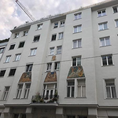 Апартаменти Theresa Tiana Відень Екстер'єр фото
